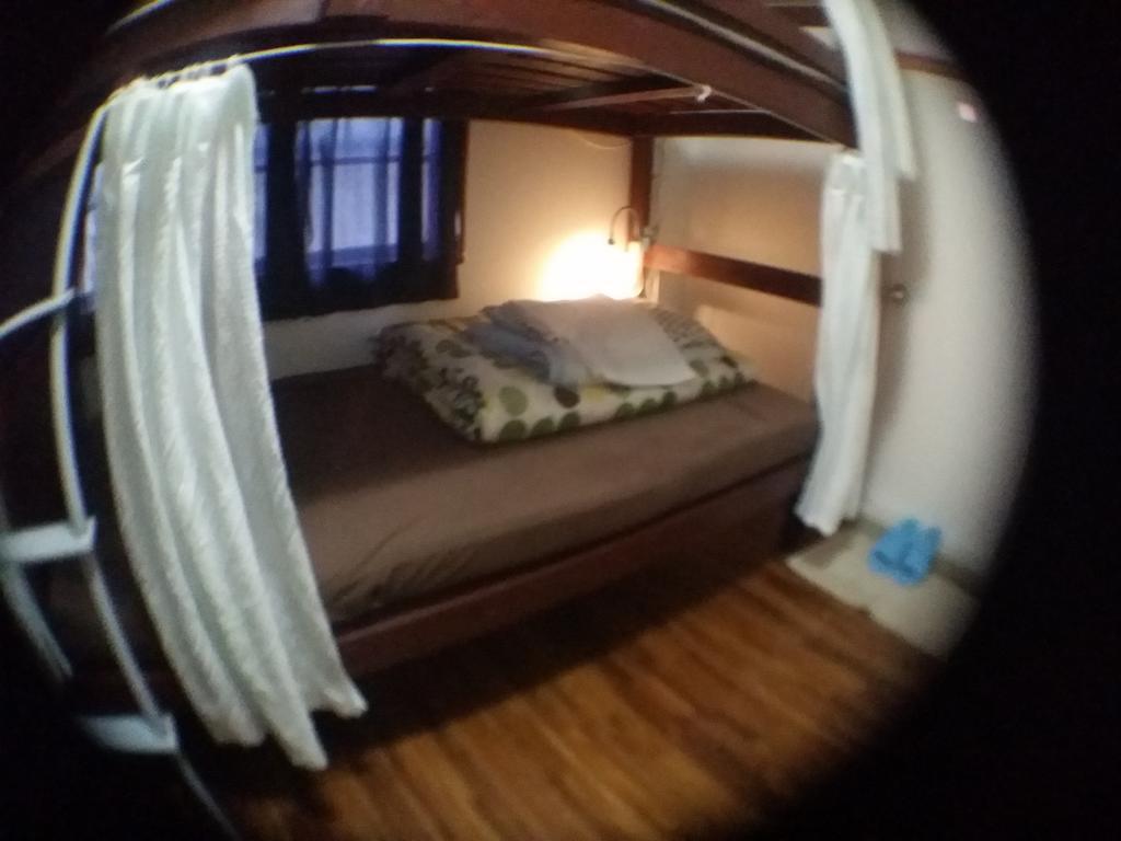 Guesthouse Base Okinawa Наха Экстерьер фото